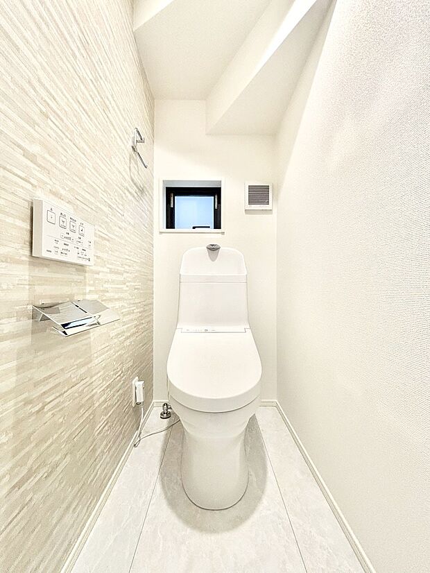 トイレは1階と2階それぞれに配置されていてとても便利です。 