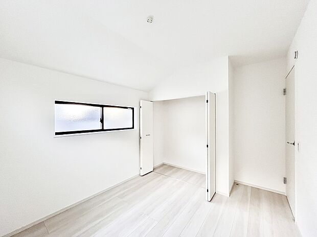 収納が充実しているので居住スペースを広々使えます