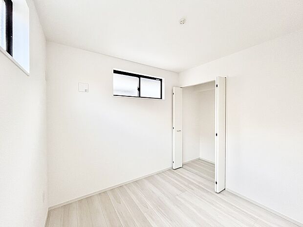 爽やかな日差しがお部屋全体を優しく包み込んでくれます