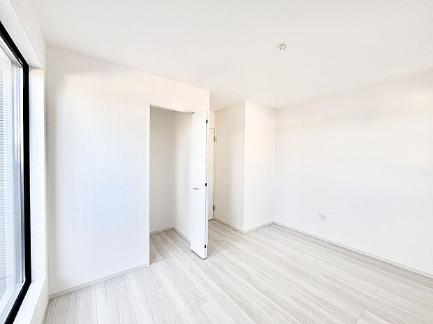 収納が充実しているので居住スペースを広々使えます