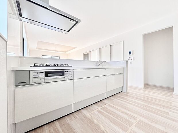 毎日使うキッチンだから、使いやすさ&お手入れのしやすさにこだわりました。