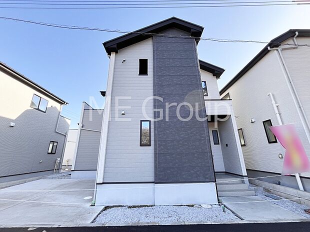 溢れる陽光でご家族の笑顔も輝く