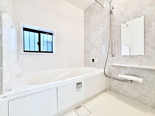 一日の疲れを癒やす大切なバスタイム。ゆっくりとお風呂を楽しんで疲れをとりたいですね!