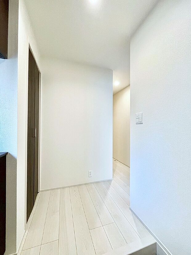 明るい玄関はお客様をお出迎えするのにぴったりです!