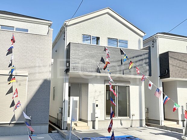 洗練された外観、上質な住空間が広がる室内は永く安心して過ごせる住居です。 