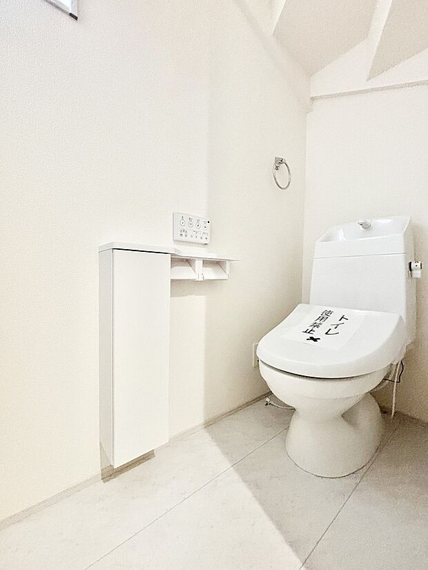 トイレは安心の2箇所!朝のバタバタも一安心です。