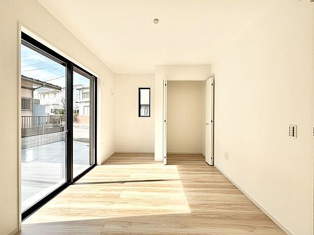 子供部屋にもおすすめな収納スペースたっぷりの居室