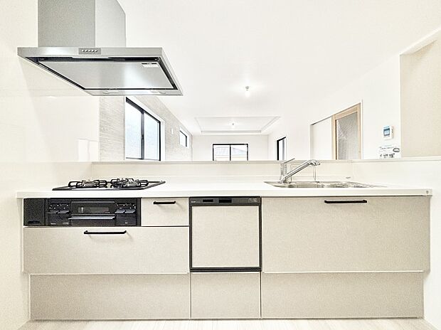 毎日使うキッチンだから、使いやすさ&お手入れのしやすさにこだわりました。