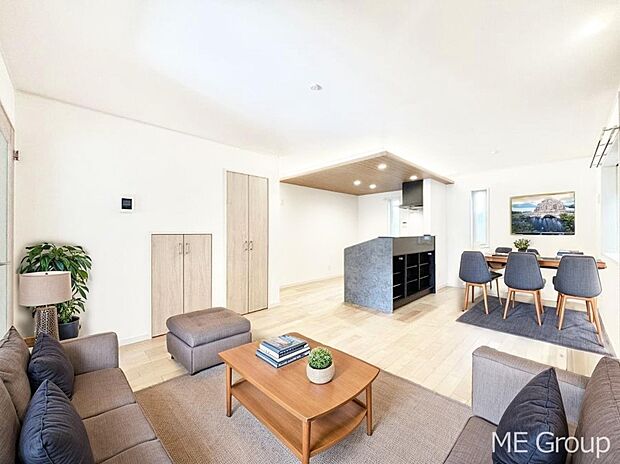 リビング収納付き!16帖のLDKで家族みんなが快適! ※家具はCGです