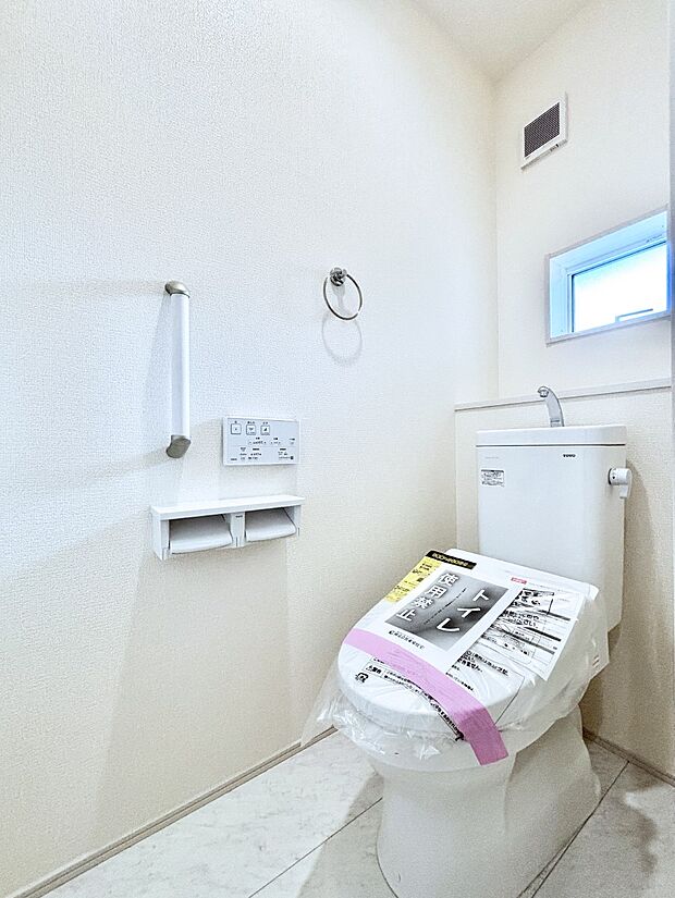 ウォシュレット付きトイレが1階と2階それぞれに配置されていてとても便利です。