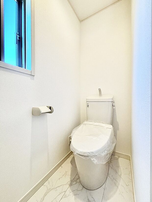 トイレは1階と2階それぞれに配置されていてとても便利です。