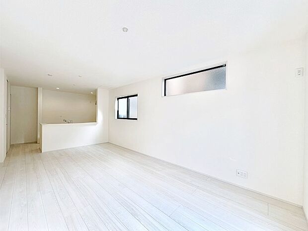 住む方の個性が引き出される、インテリアを考えるのが楽しみなリビングです！ 