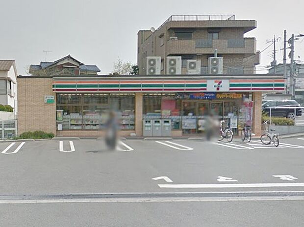 コンビニ 370m セブン-イレブン南浦和1丁目店