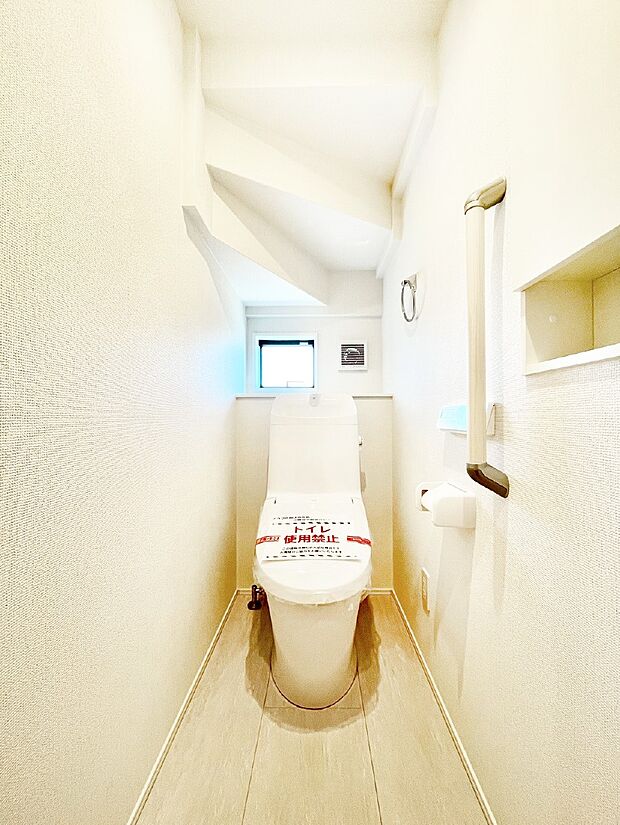 トイレは安心の2箇所！朝のバタバタも一安心です。