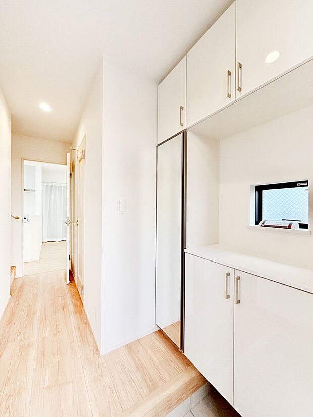 帰ってきてホッとする玄関。帰るのが楽しみになりますね！