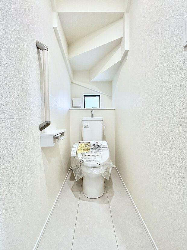 トイレは1階と2階それぞれに配置されていてとても便利です。