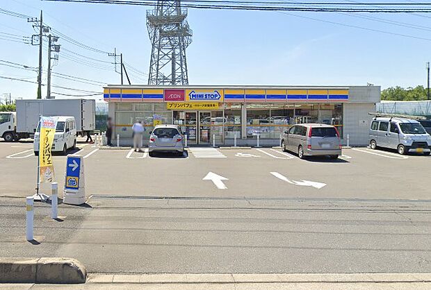 コンビニ 240m ミニストップ 蓮田黒浜店