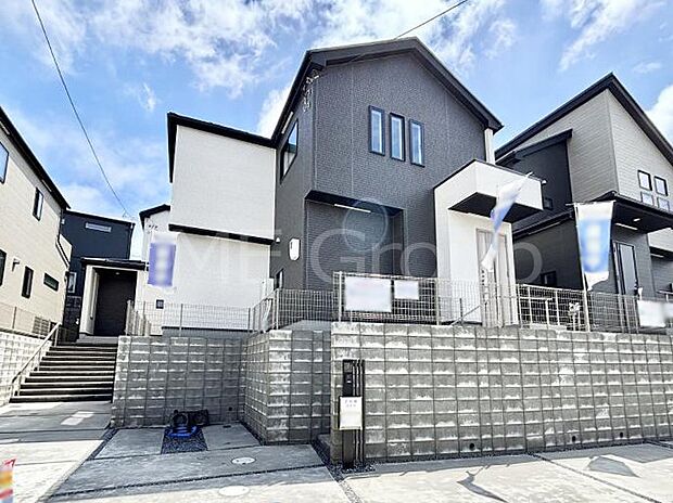 たっぷりの陽光と心地よい風が舞い込む住まい