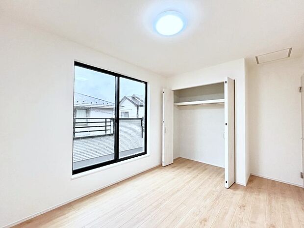 収納が充実しているので居住スペースを広々使えます