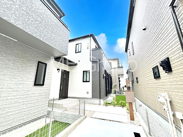暮らしやすさと居心地の良さにこだわったシンプルで飽きのこないデザイン !