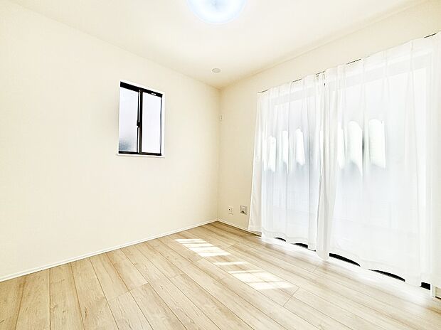 ナチュラルなフローリングはどんなインテリアにもマッチ。  