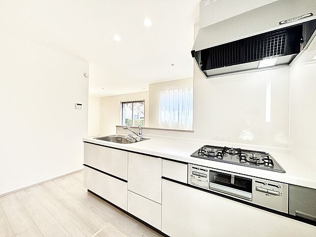 カウンター越しにお話しをしながら毎日のお料理をもっと楽しく