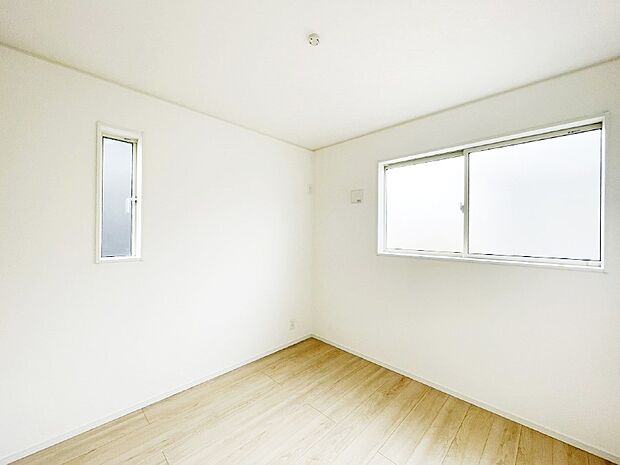 爽やかな日差しがお部屋全体を優しく包み込んでくれます