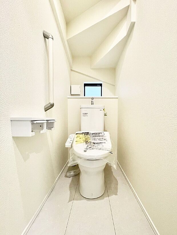 トイレは安心の2箇所！朝のバタバタも一安心です。 