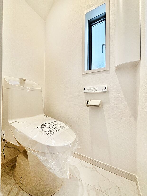 トイレは1階と2階それぞれに配置されていてとても便利です。