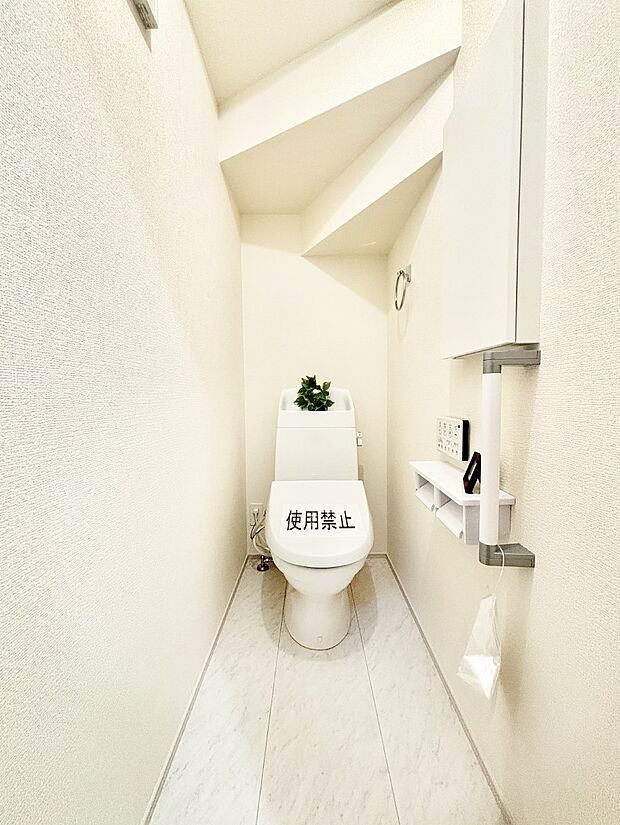 トイレは1階と2階それぞれに配置されていてとても便利です。