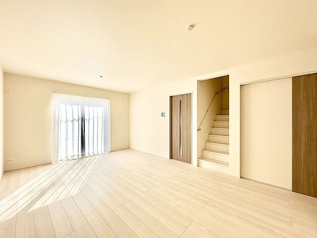 リビング階段が家族の笑顔と会話をつないでくれます