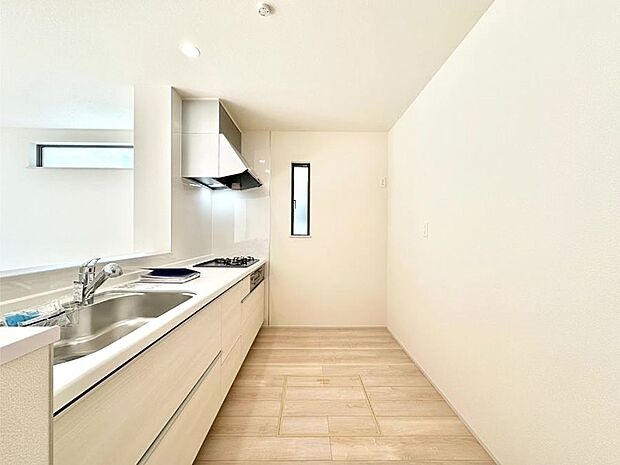 ゆとりあるキッチンではご家族と楽しくお料理ができます。