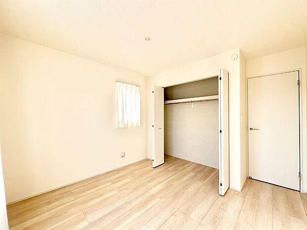 収納が充実しているので居住スペースを広々使えます