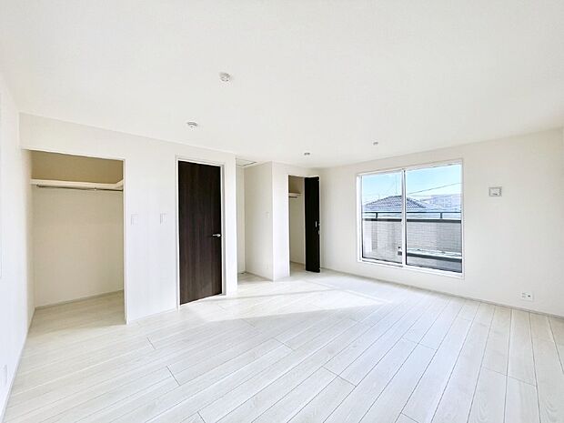 将来は2部屋にすることもできますね。お年頃になったら夢の個室にチェンジ!