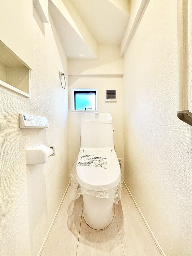 トイレは1階と2階それぞれに配置されていてとても便利です。 