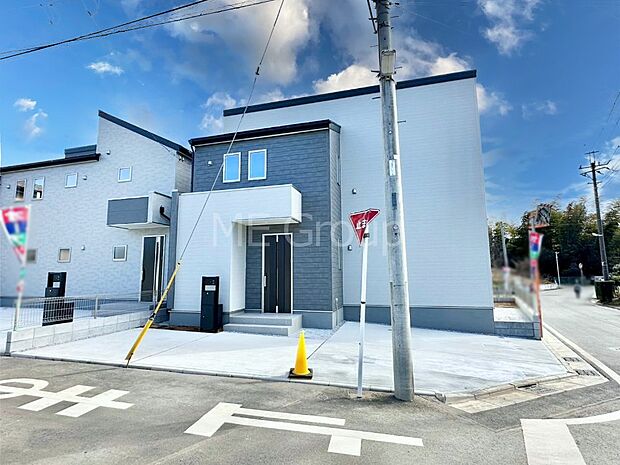 洗練された外観、上質な住空間が広がる室内は永く安心して過ごせる住居です。