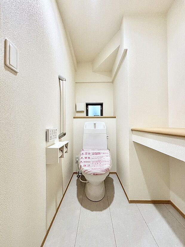 トイレは1階と2階それぞれに配置されていてとても便利です。