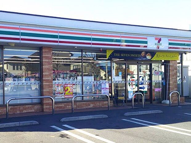 コンビニ 500m セブン-イレブン 久喜本町1丁目店