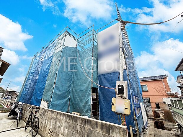 溢れる陽光でご家族の笑顔も輝く