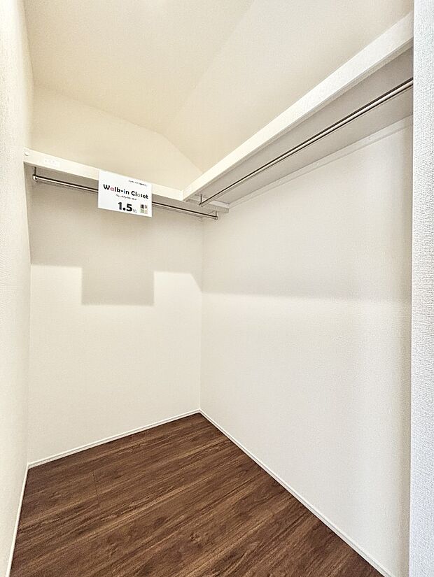 毎日の服選びが楽しくなるウォークインクローゼット