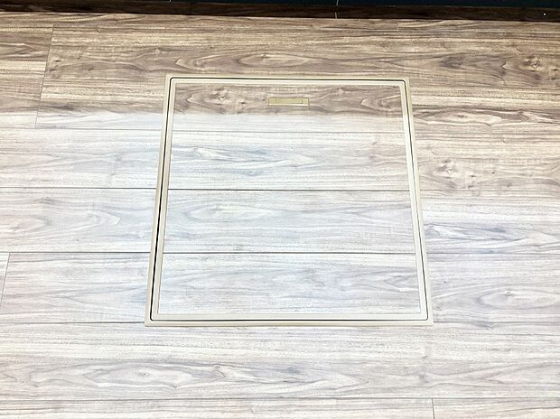 床下収納付き！日用品・非常用品の収納にも大活躍。