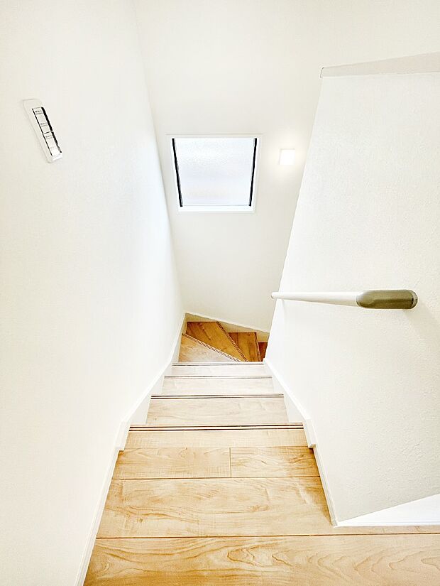 リビング階段が家族の笑顔と会話をつないでくれます