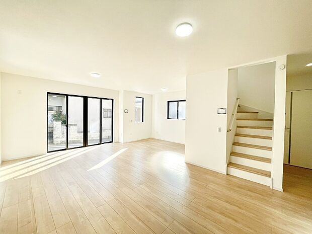 リビング階段が家族の笑顔と会話をつないでくれます