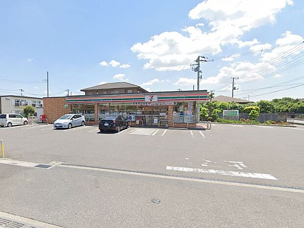 コンビニ 200m セブン-イレブン草加清門町店