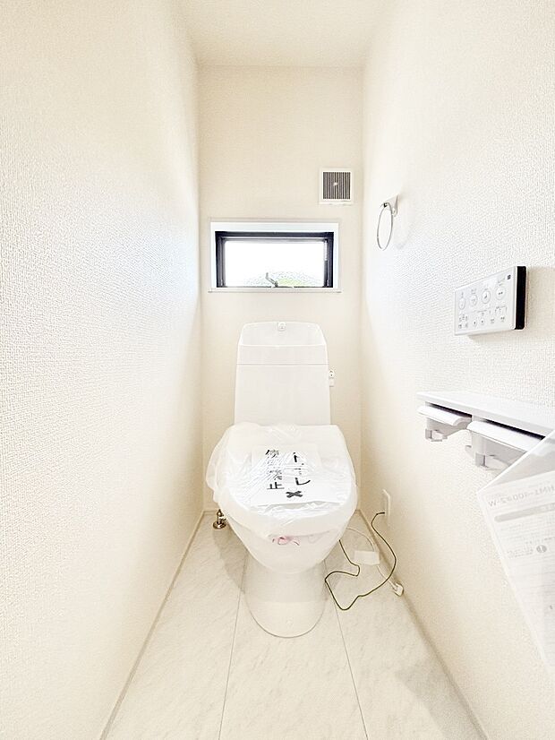トイレは安心の2箇所！朝のバタバタも一安心です。