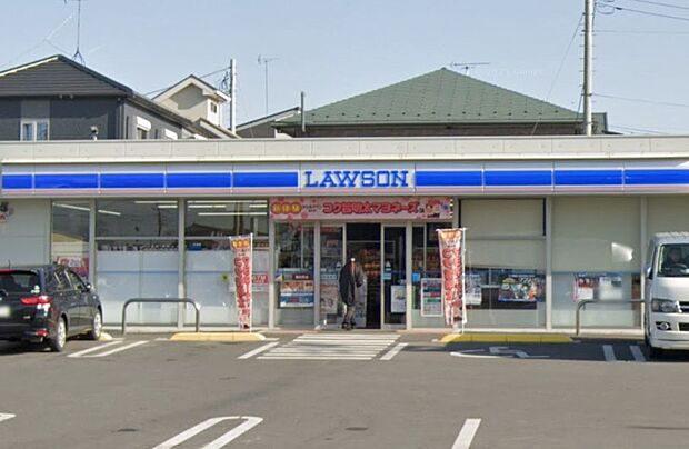 コンビニ 759m ローソンさいたま西遊馬店