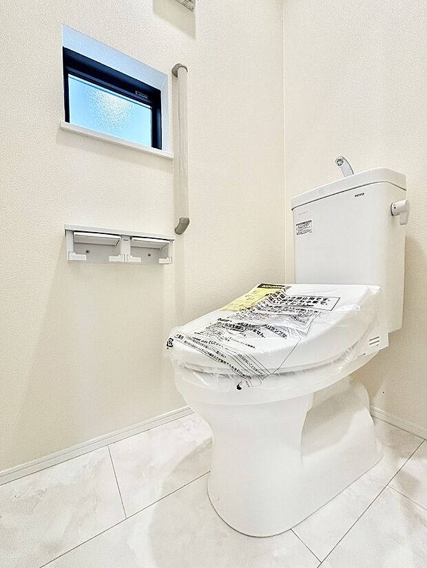 トイレは1階と2階それぞれに配置されていてとても便利です。 