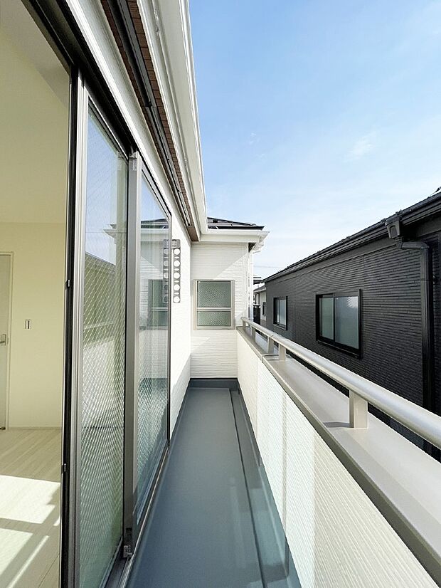 風通しの良いバルコニー