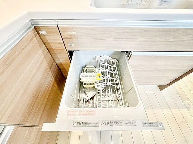 面倒なお片づけは食洗機にお任せ!家事の負担が減って、時間にも気持ちにもゆとりができます。