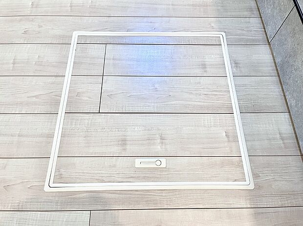 床下収納付き!日用品・非常用品の収納にも大活躍。